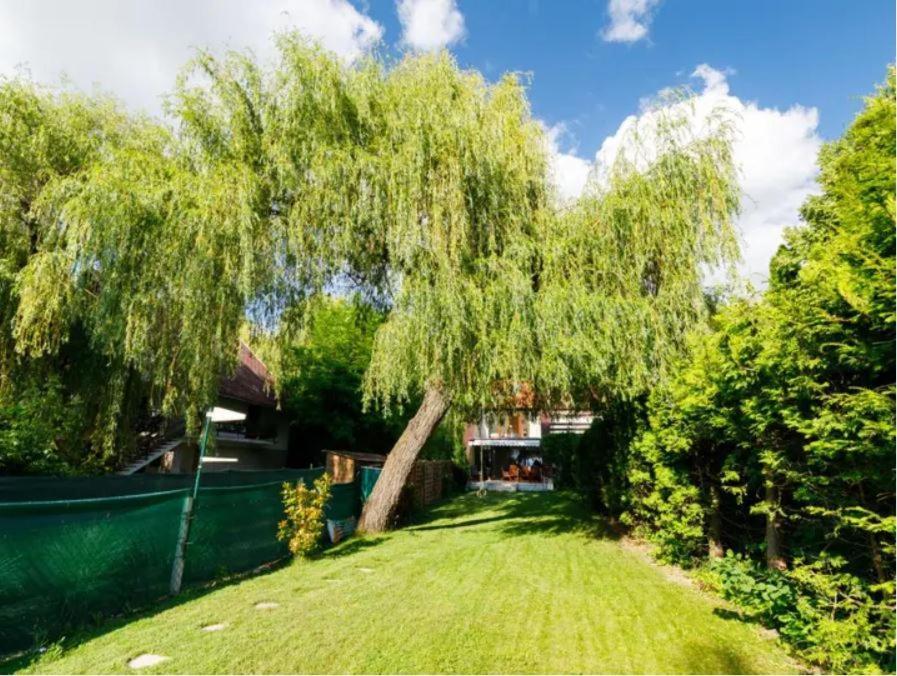 Nyaraló privát Balaton-parttal Balatonakarattya Exterior foto